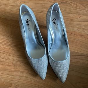 Fiona night silver metallic pointy toe heels 10
